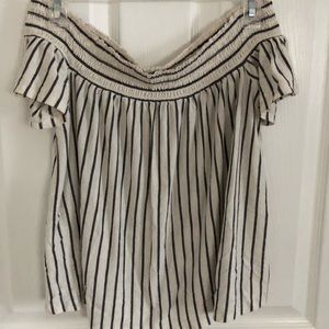 AE Off the Shoulder Top